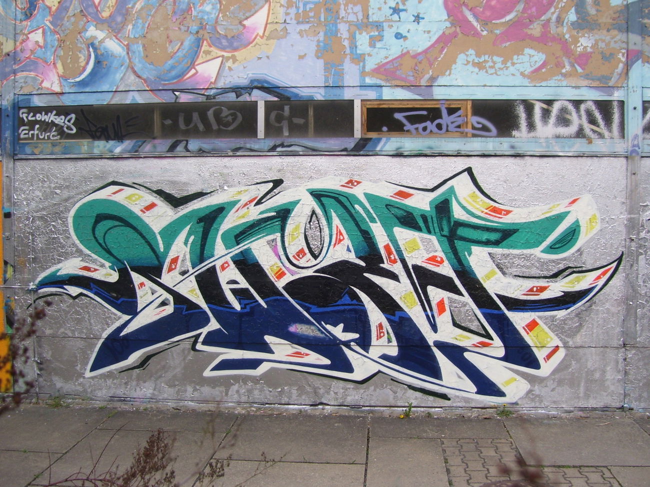 Graffiti Wall - Photo by geracity - sweet