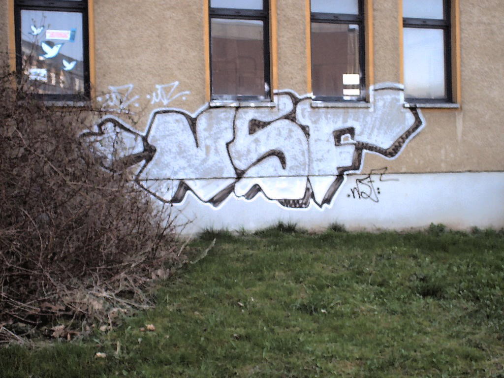 Graffiti Wall in Germany - Photo by geracity - nsf