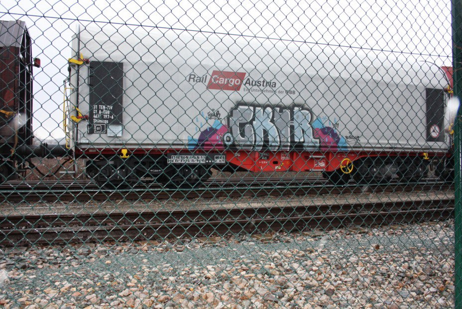 Graffiti Train in Gera - Photo by geracity - Ekur (2012)