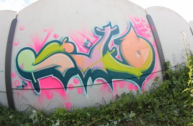 Graffiti Wall in Gera - Photo by geracity - Retro (2012)