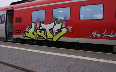 Graffiti Train in Gera - Photo by geracity - Häts, Haters, Hr (2010)