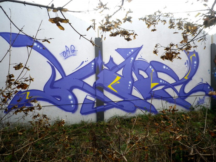 Graffiti Wall - Photo by geracity - Käry, Org, Daw (2012)