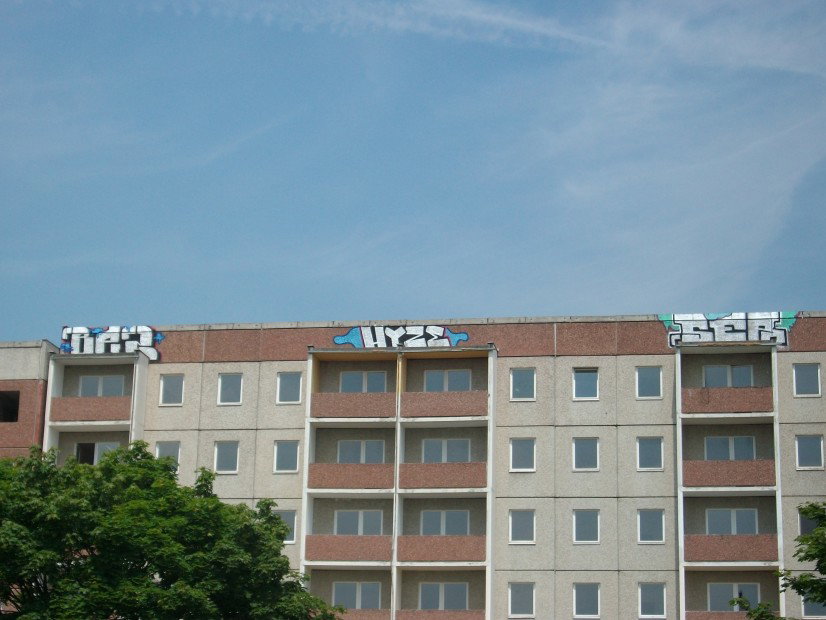 Graffiti Bombing in Gera - Photo by geracity - Bez, Hyze, Ser (2009)