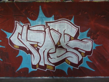 Graffiti Wall - Photo by geracity - fack (2008)