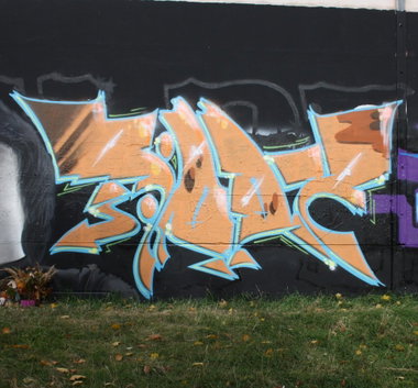 Graffiti Wall - Photo by geracity - Käry (2011)