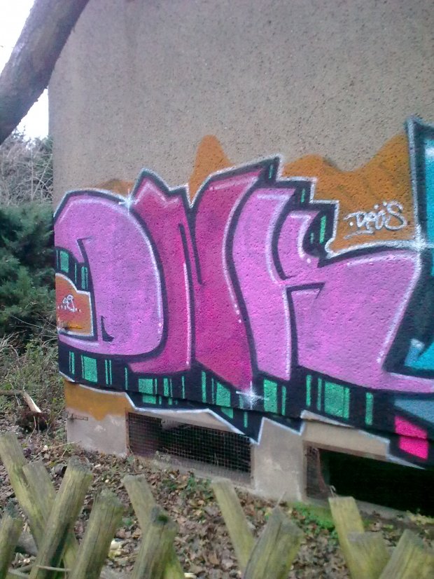 Graffiti Wall in Gera - Photo by geracity - Dnk, deos (2011)