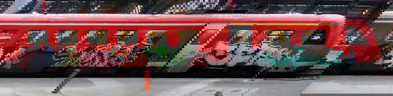 Graffiti Train in Leipzig - Photo by geracity - visir, kery, ser (2010)