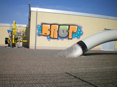 Graffiti Bombing in Gera - Photo by geracity - drop (2010)