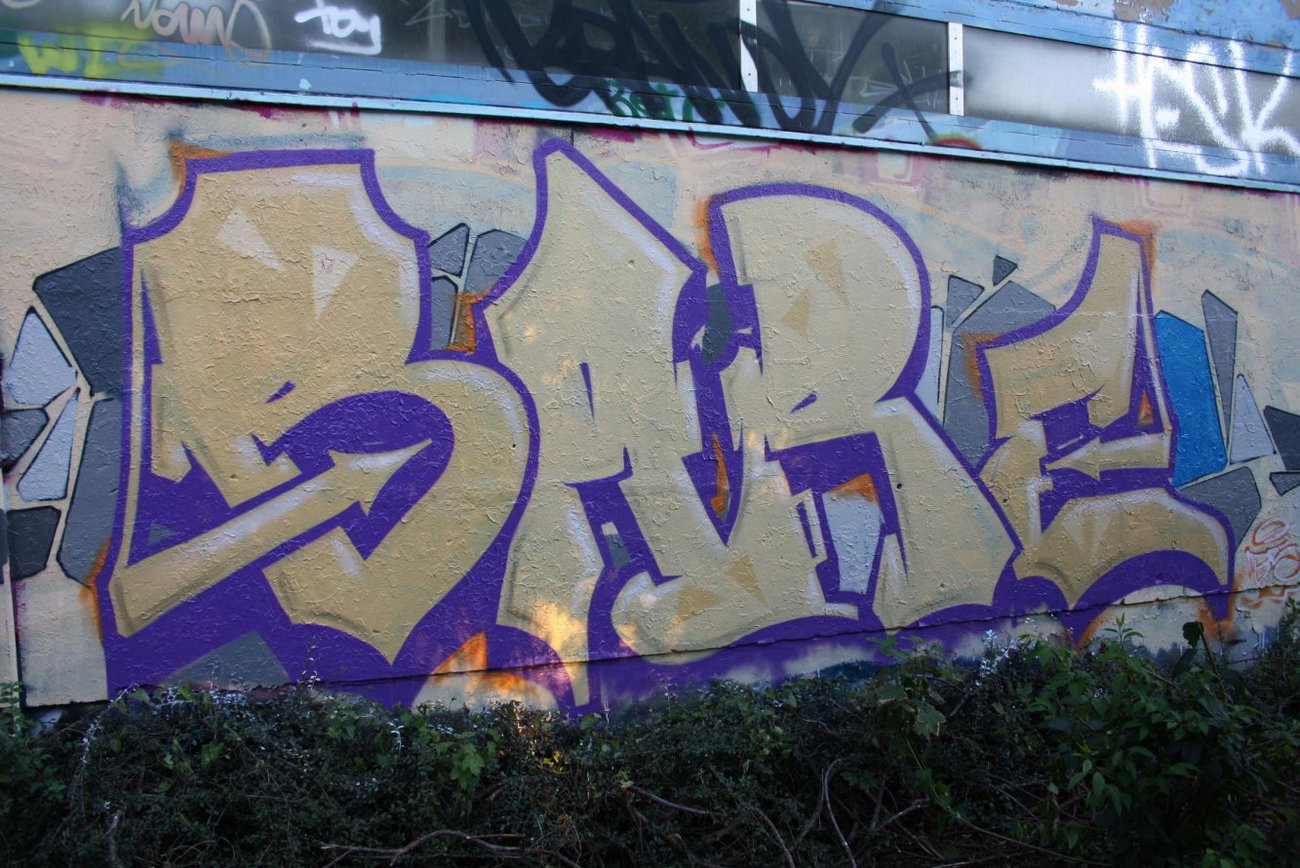 Graffiti Wall in Gera - Photo by geracity - Bare
