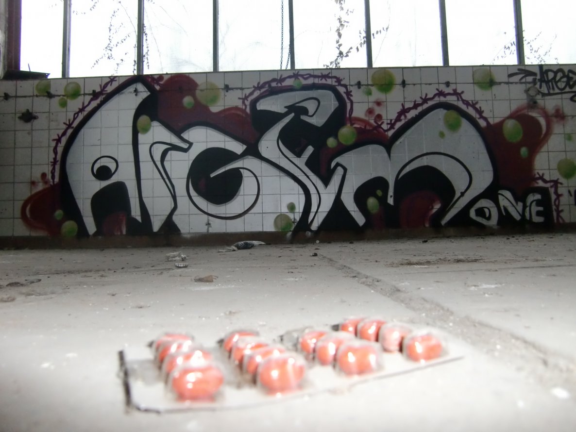 Graffiti Bombing in Gera - Photo by geracity - Argem