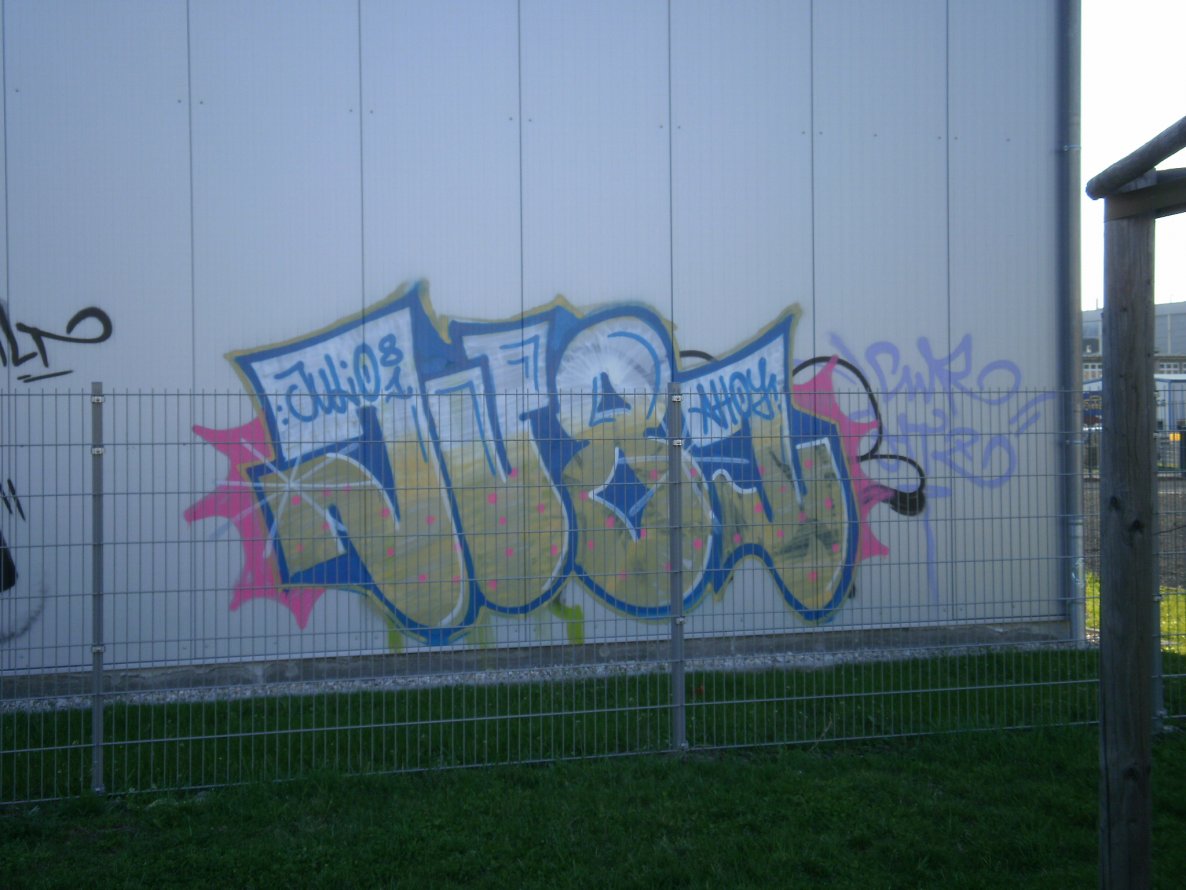 Graffiti Wall in Gera - Photo by geracity - Ju81 (2009)