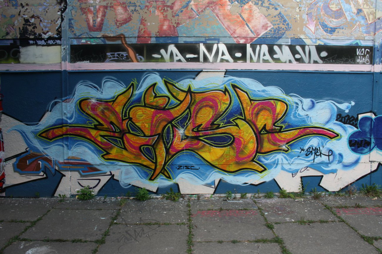 Graffiti Wall in Gera - Photo by geracity - Zisc (2012)