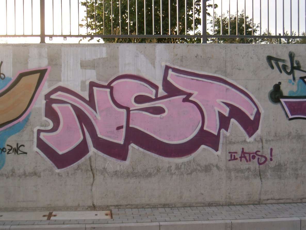 Graffiti Bombing in Gera - Photo by geracity - Nsf (2007)