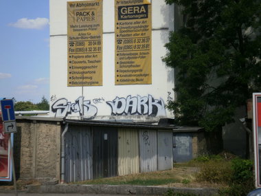 Graffiti Bombing in Gera - Photo by geracity - Shok, Dark