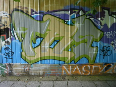 Graffiti Bombing in Gera - Photo by geracity - Trs
