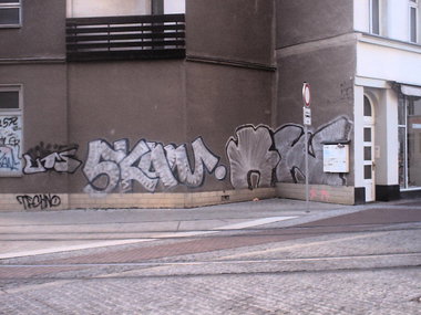 Graffiti Bombing in Gera - Photo by geracity - Cms, Skam, Ak