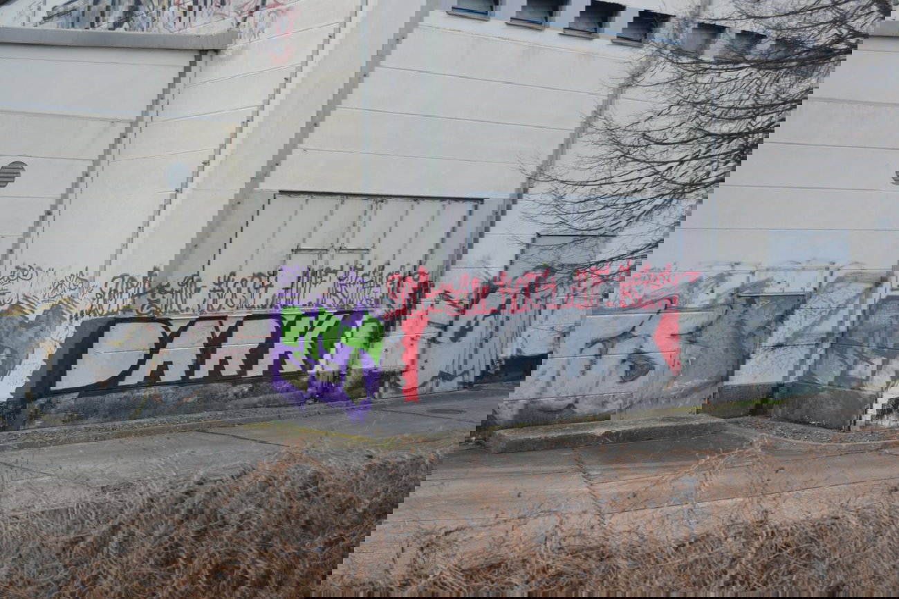 Graffiti Bombing in Gera - Photo by geracity - 3st, Dark (2014)