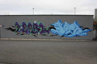 Graffiti Wall in Gera - Photo by geracity - Pearl, Dark (2012)