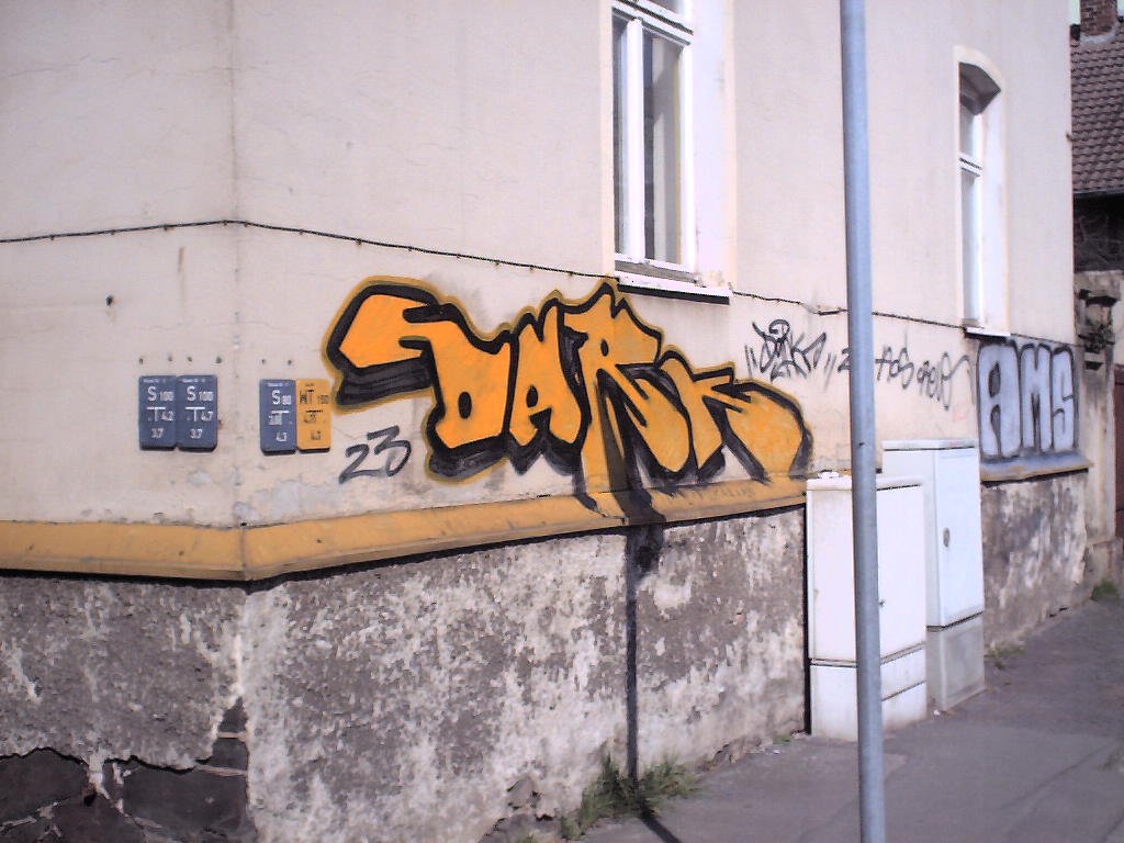 Graffiti Wall in Gera - Photo by geracity - dark
