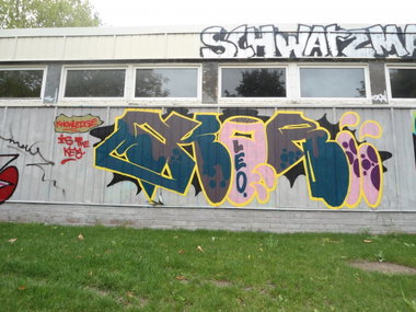 Graffiti Wall in Gera - Photo by geracity - Dkor, leo (2013)