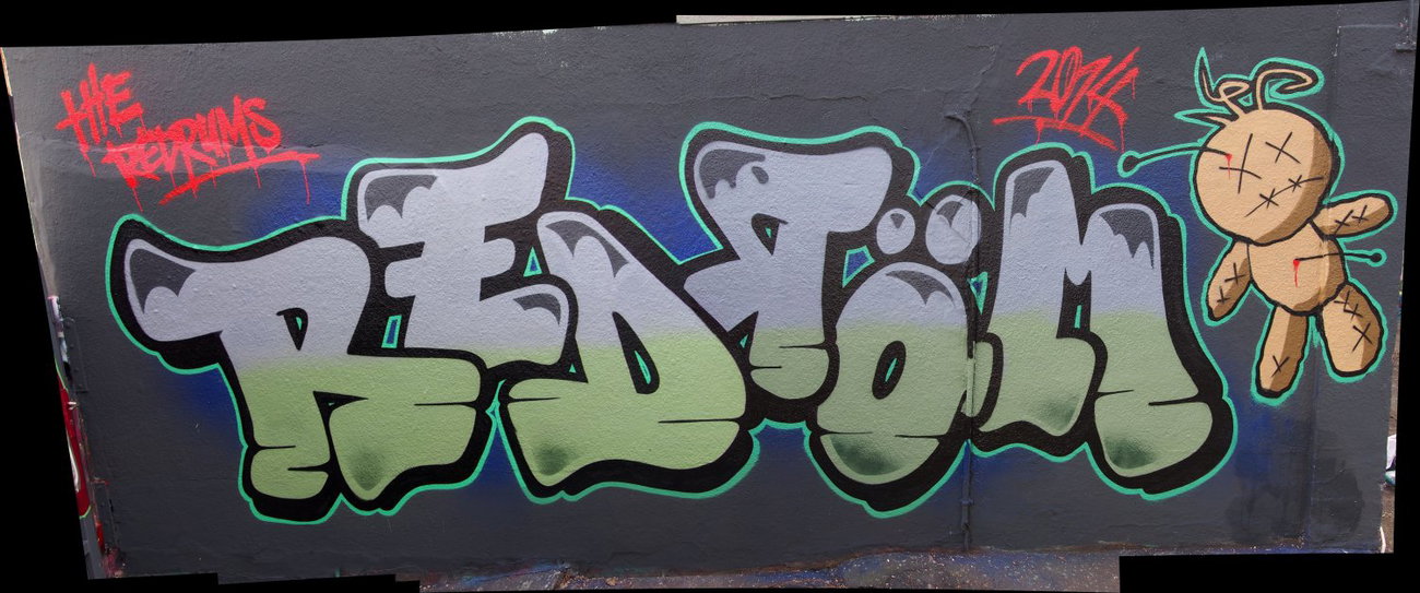 Graffiti Wall - Photo by geracity - Redröm, Rdm (2014)