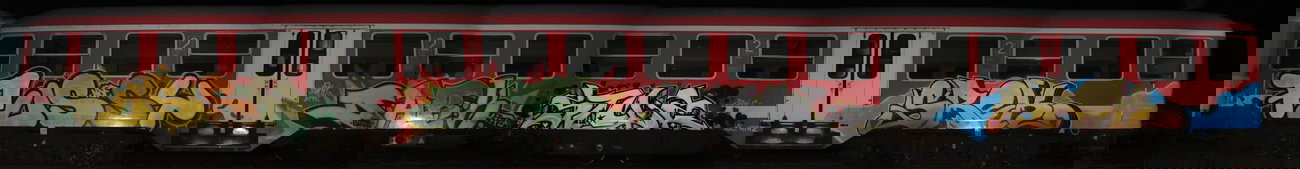 Graffiti Train - Photo by geracity - Pussy, dark, stolz