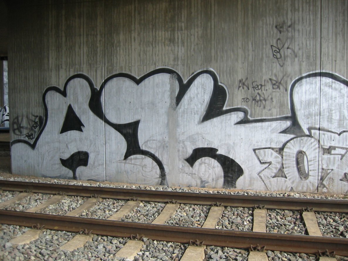 Graffiti Bombing - Photo by geracity - ak