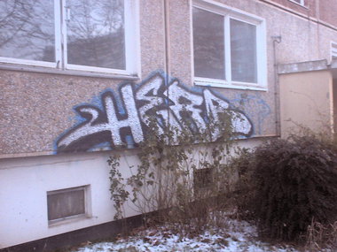 Graffiti Bombing - Photo by geracity - gerb
