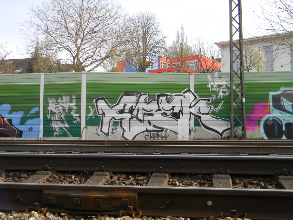 Graffiti Wall - Photo by geracity - abek (2014)