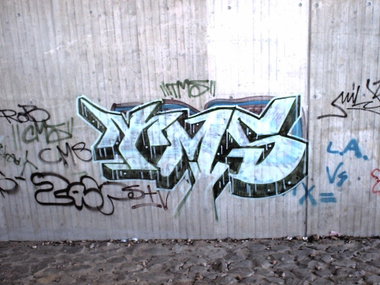Graffiti Wall - Photo by geracity - tms