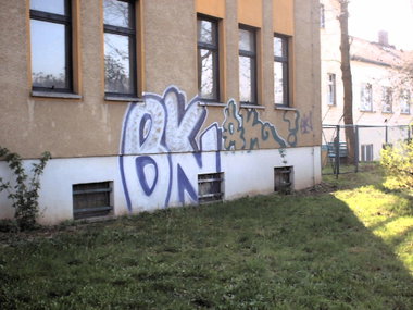 Graffiti Wall - Photo by geracity - bk, ak