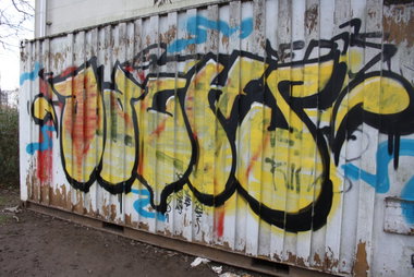 Graffiti Wall - Photo by geracity - dachs