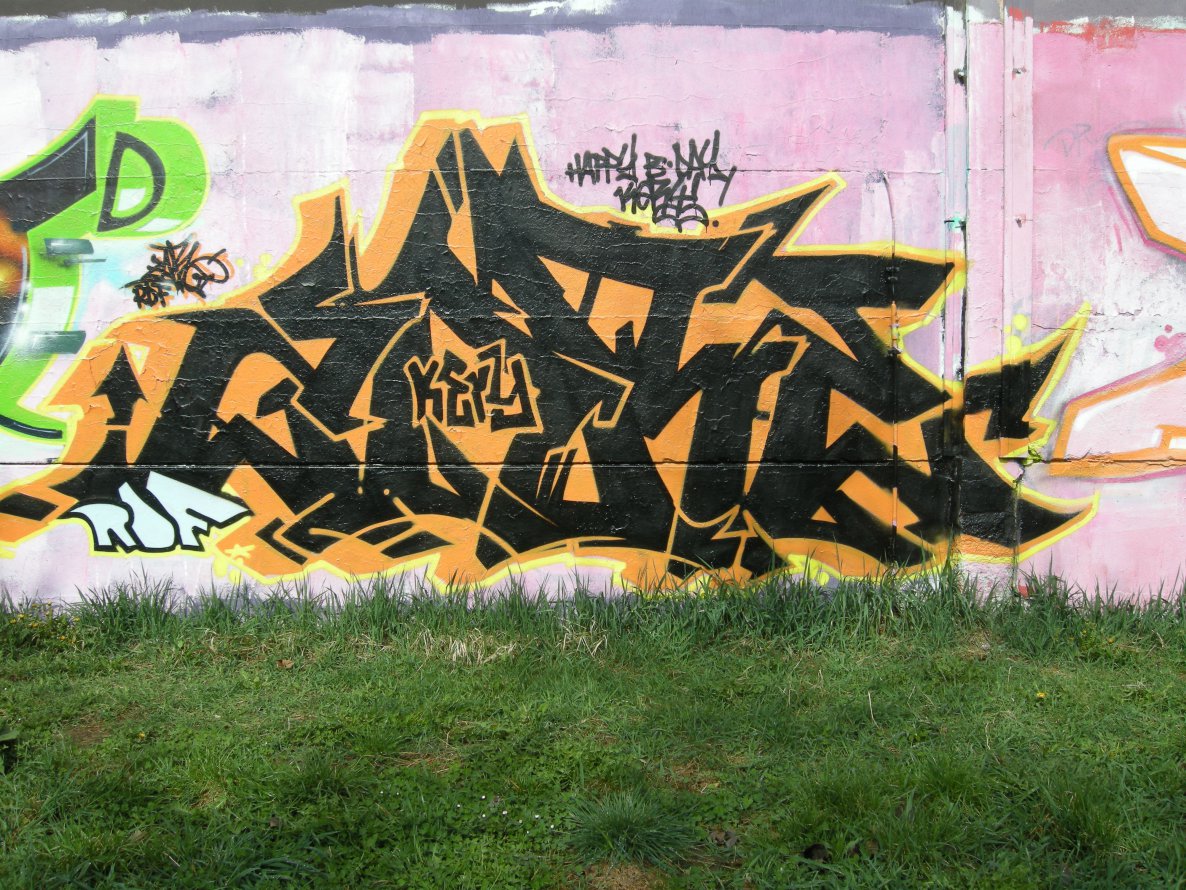 Graffiti Wall in Gera - Photo by geracity - zare