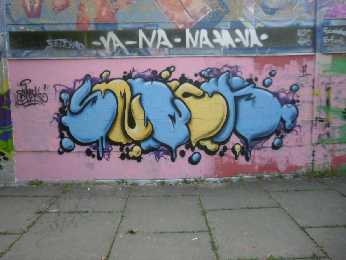 Graffiti Wall in Gera - Photo by geracity - smack (2011)