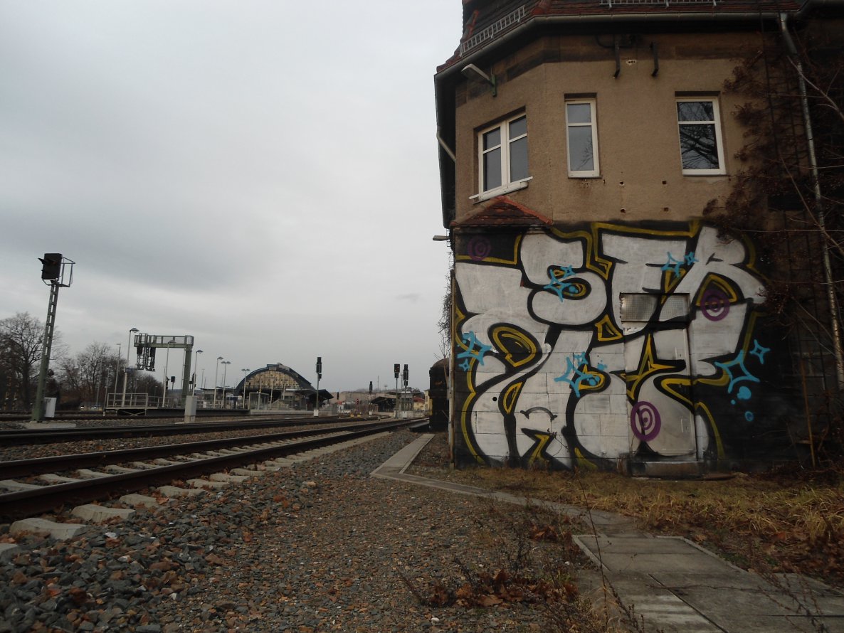 Graffiti Bombing - Photo by geracity - ser, käry