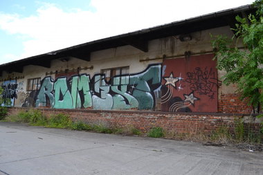 Graffiti Bombing in Gera - Photo by geracity - Rdm, 3st, Redröm (2014)