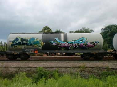 Graffiti Train in Gera - Photo by geracity - ser, sunds, dark (2010)