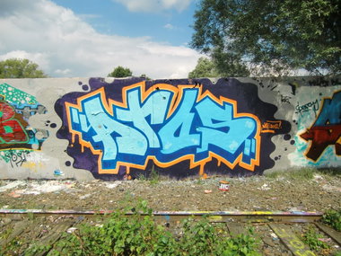 Graffiti Wall - Photo by geracity - atos (2012)