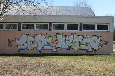 Graffiti Bombing in Gera - Photo by geracity - deos, katso (2014)