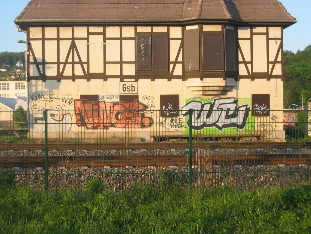 Graffiti Wall in Gera - Photo by geracity - gc, Vince, wc
