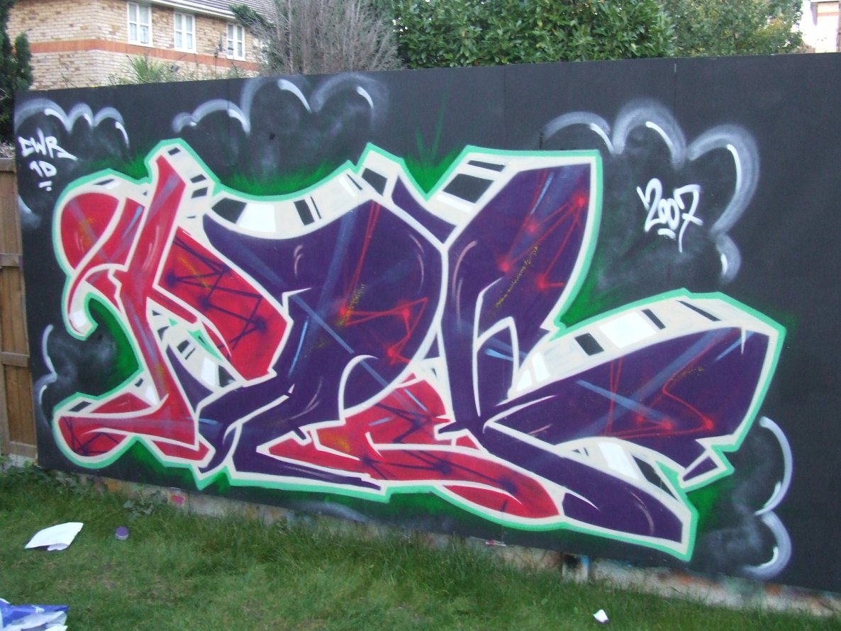 Graffiti Wall - Photo by geracity - fack (2007)