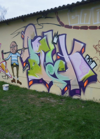 Graffiti Wall in Gera - Photo by geracity - roy, black