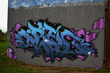 Graffiti Wall - Photo by geracity - sork, srek (2012)
