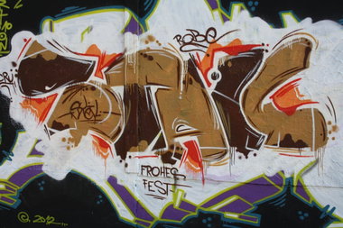 Graffiti Wall - Photo by geracity - stail (2012)