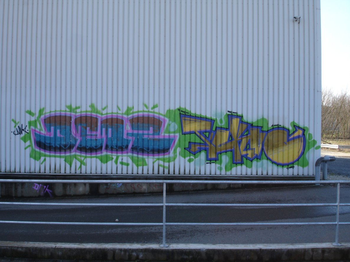 Graffiti Wall in Gera - Photo by geracity - deoz, tekno
