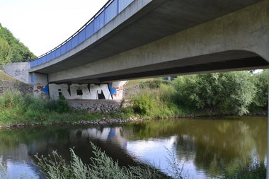 Graffiti Bombing in Gera - Photo by geracity - Rdm, redröm (2014)