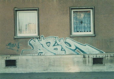 Graffiti Bombing in Gera - Photo by geracity - abm