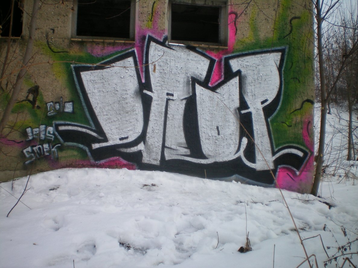 Graffiti Wall in Gera - Photo by geracity - drop