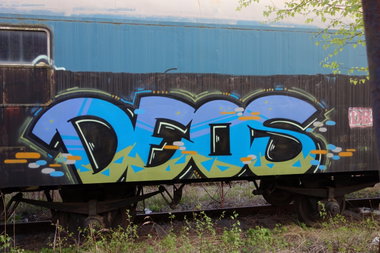 Graffiti Wall - Photo by geracity