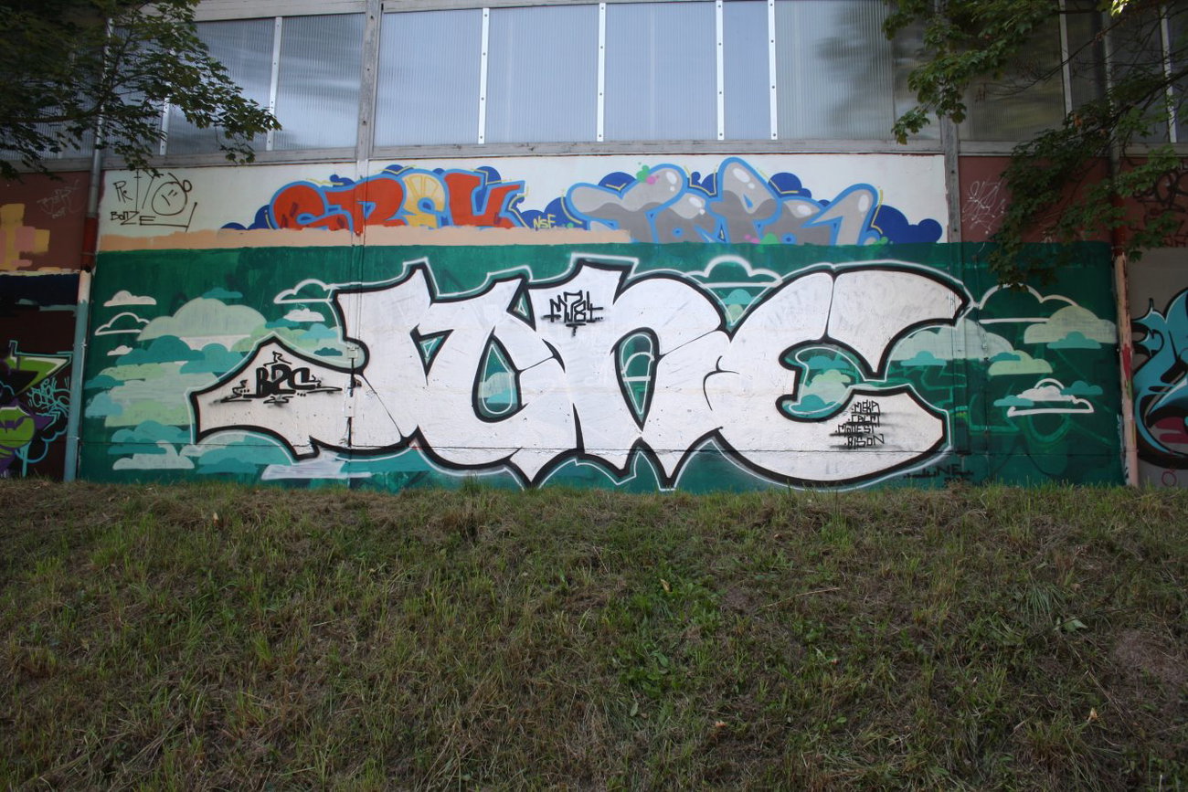 Graffiti Wall in Gera - Photo by geracity - june